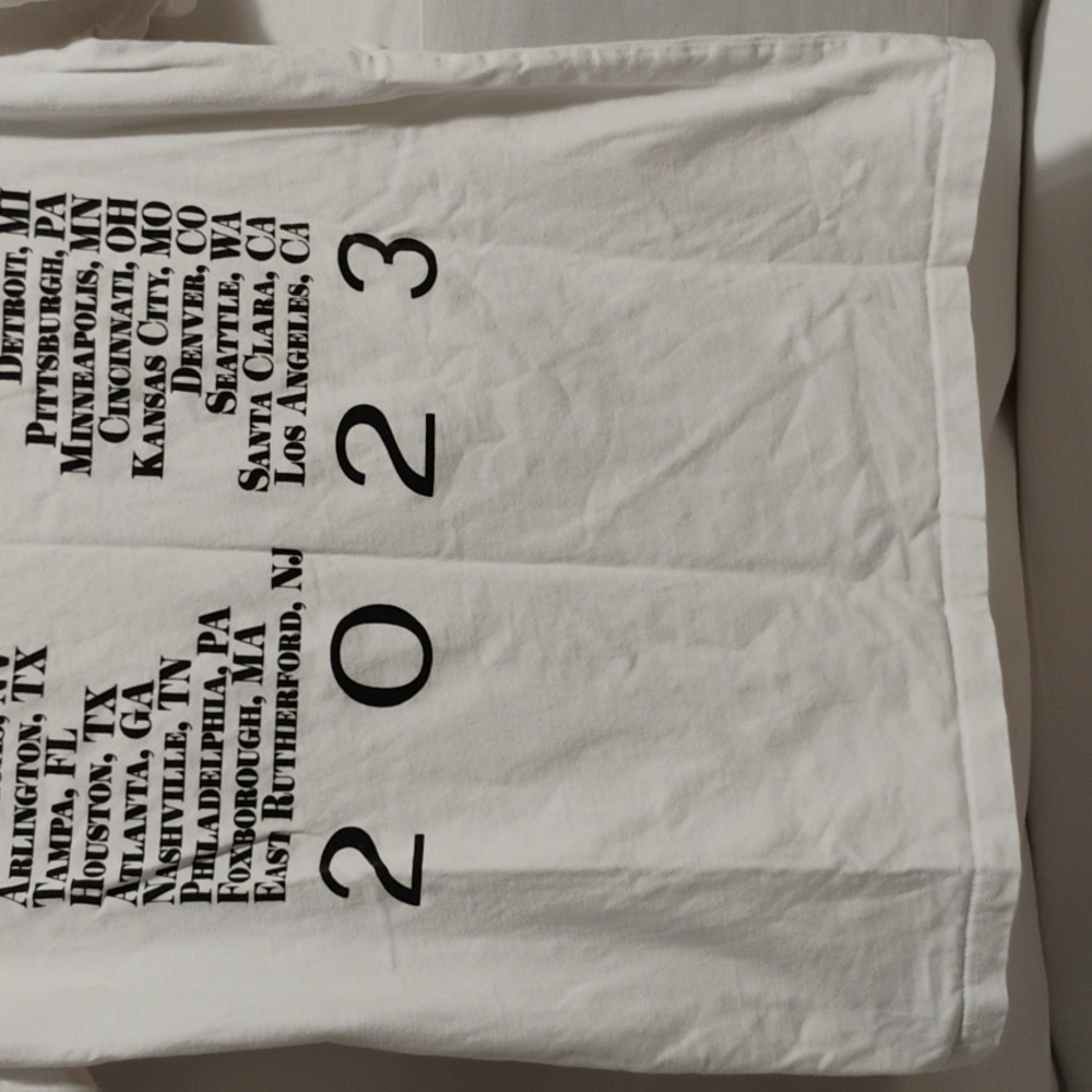 SALE! Authentic Taylor Swift The Eras Tour 2023 Shirt Sz.M (X-67 CRATE) - Picture 8 of 11